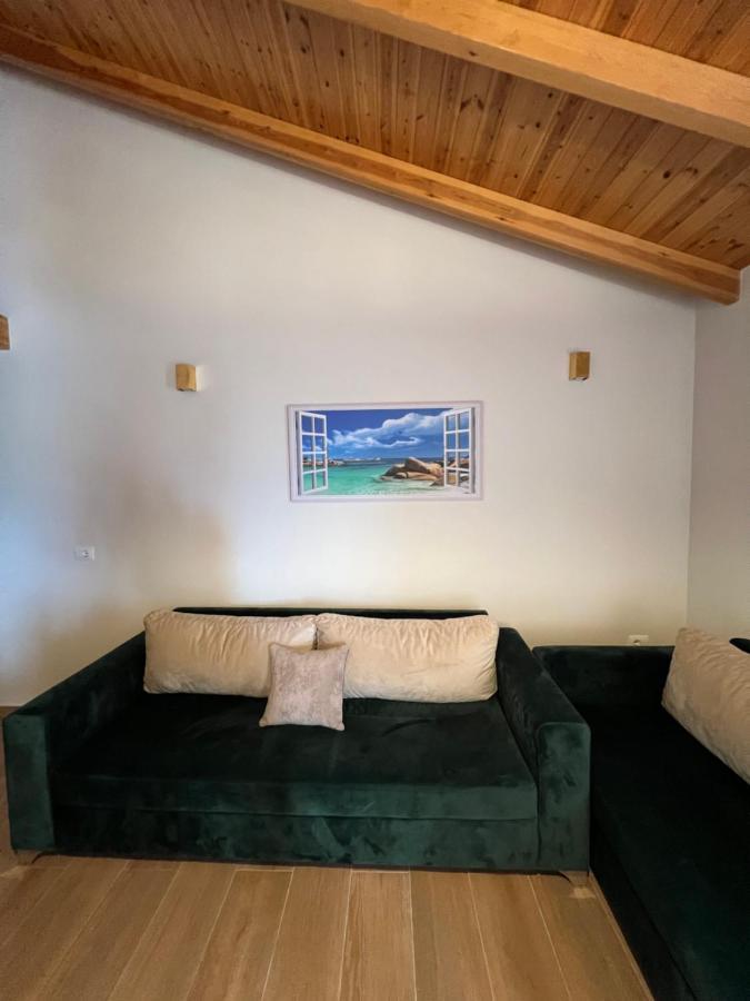 Amazing Familiar Apartments And Rooms Саранде Екстериор снимка